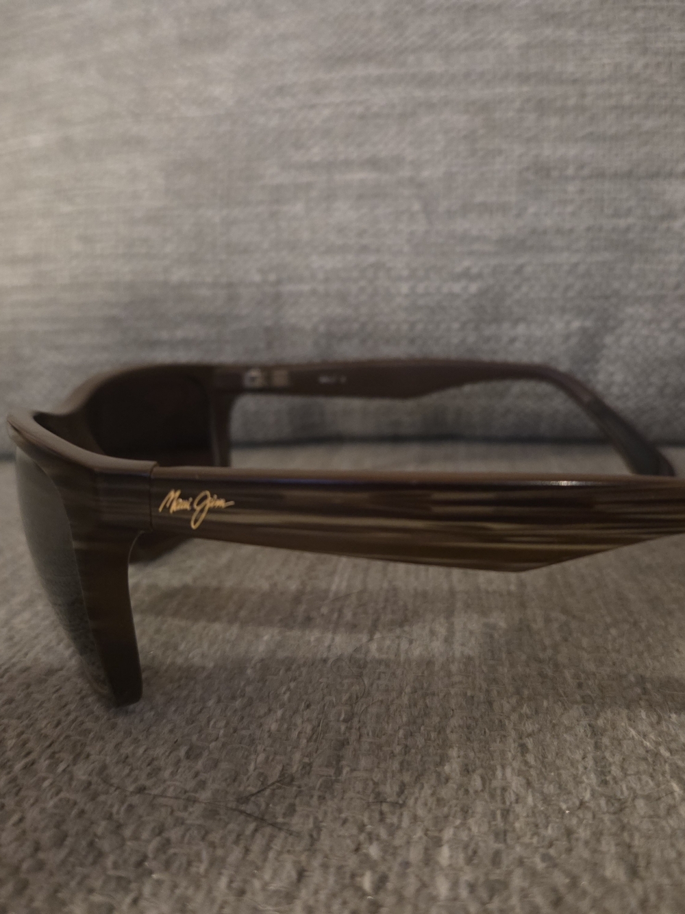 Maui Jim Brown Wood-Pattern Polarized Sunglasses - Picture 2 of 5